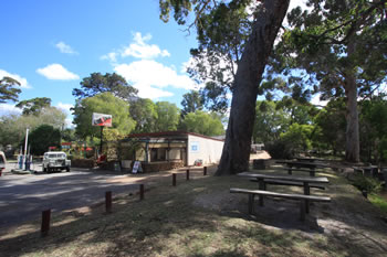 Bow Bridge Roadhouse, Bow Bridge, Western Australia